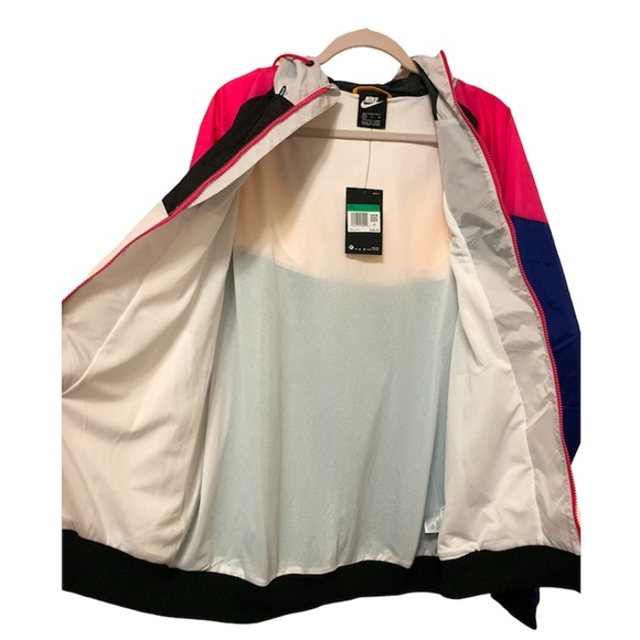 ⭐️HP⭐️ Nike jacket - Picture 4 of 9